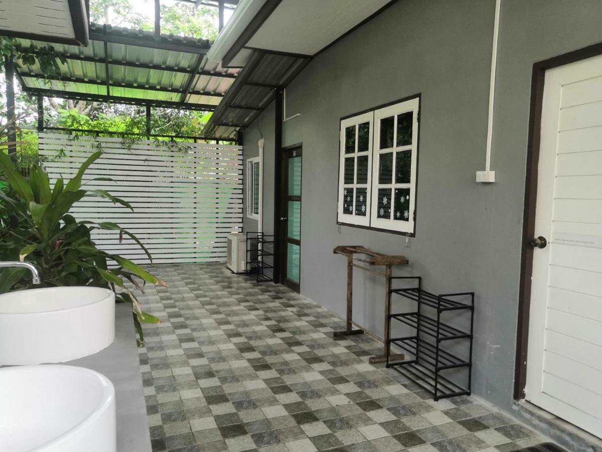 Backpack Hostel Kohyaoyai Ko Yao 외부 사진